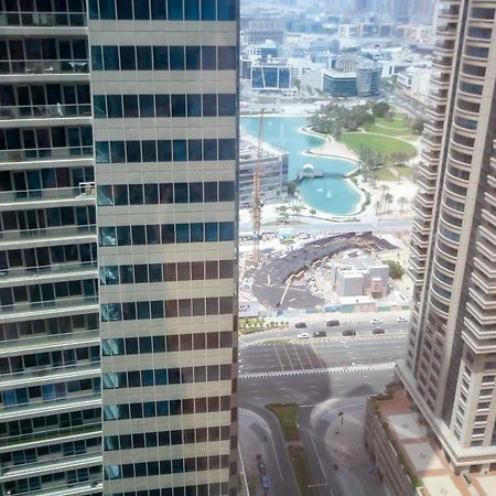 Nice Single Rooms For "Girls" Only In Dubai, Marina Экстерьер фото